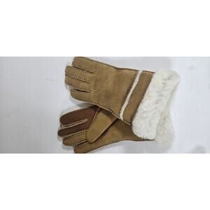 Ugg Seamed Tech Glove, size L NWT
